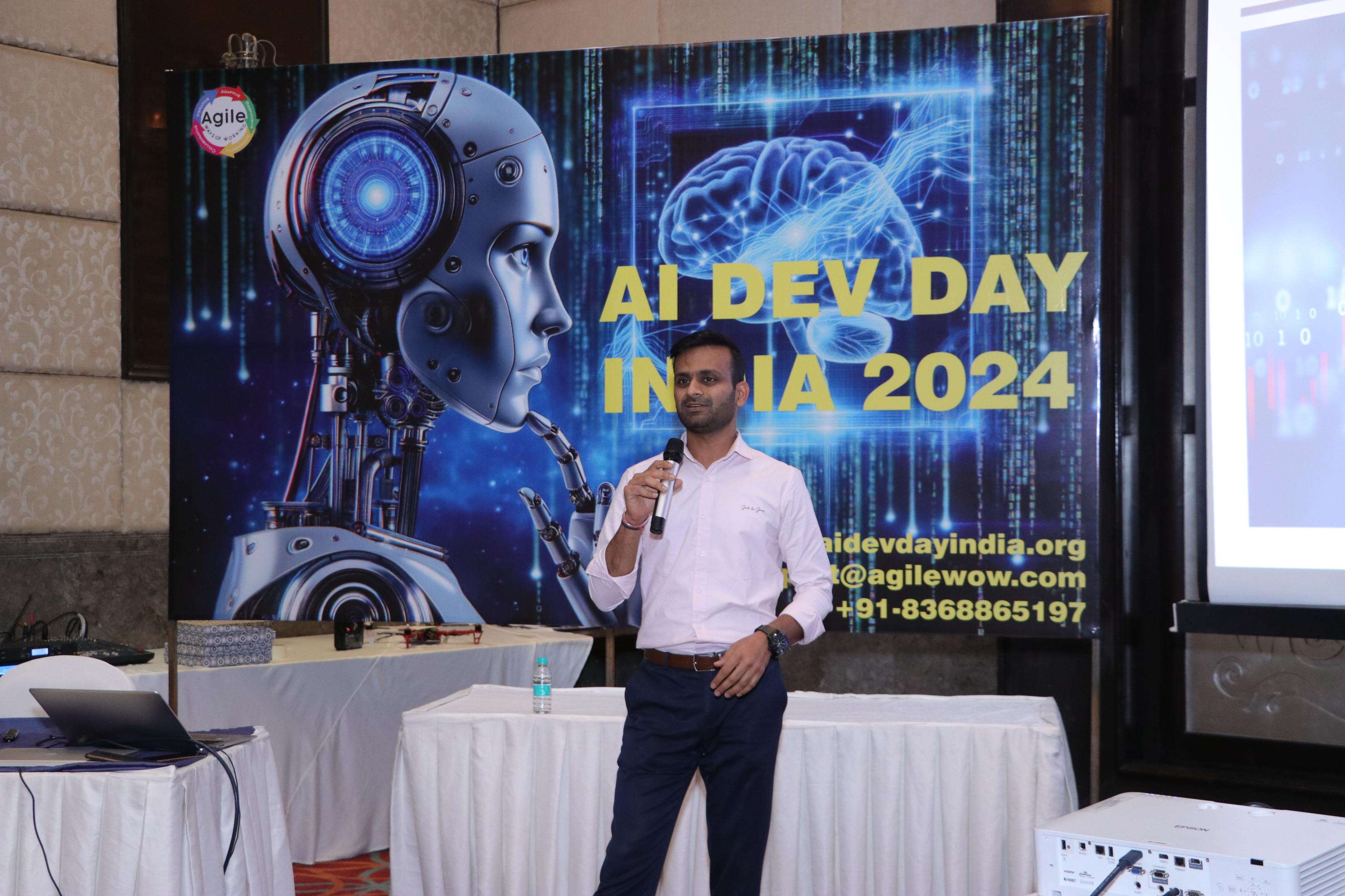 Vineet Saini presenting at AI Dev Day India 2024